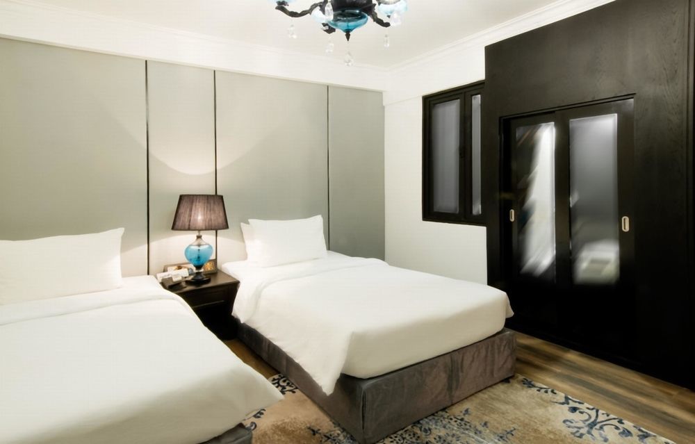 A&em Signature Hotel