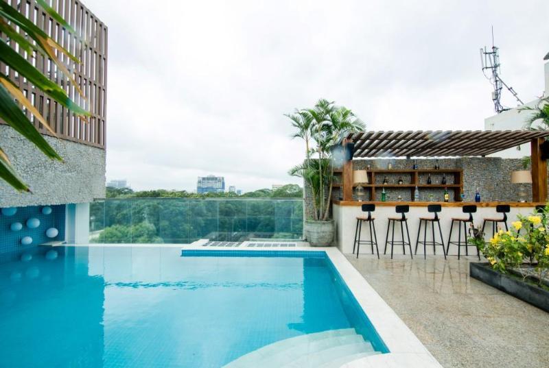 A&em Signature Hotel 4*