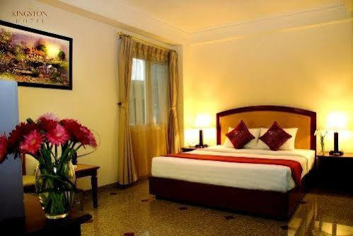 Hotel A&em Signature 4*